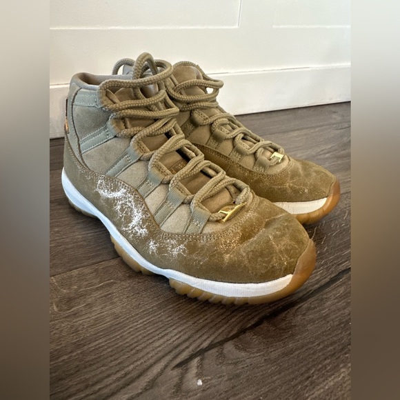 Nike Air Jordan 11 Shoes Womens Size 8 Green Basketball Sneakers AR0715-200 - Picture 3 of 16